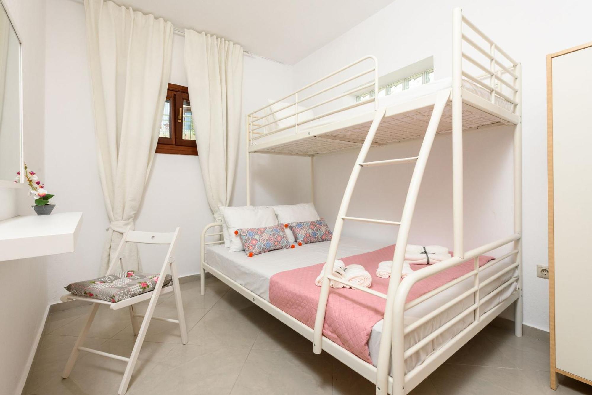 Whitegold Apartments Panagia Panagia  Esterno foto